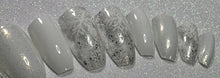 Load image into Gallery viewer, Glitter Snowflakes