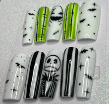 Load image into Gallery viewer, SIZE LARGE GLOW IN THE DARK SKELETON
